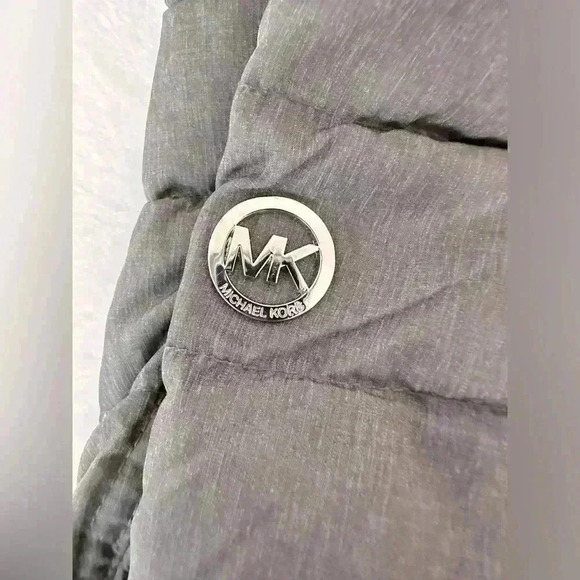 Michael Kors Women’s Packable Down Fill Puffer Coat Size XS - Picture 11 of 16